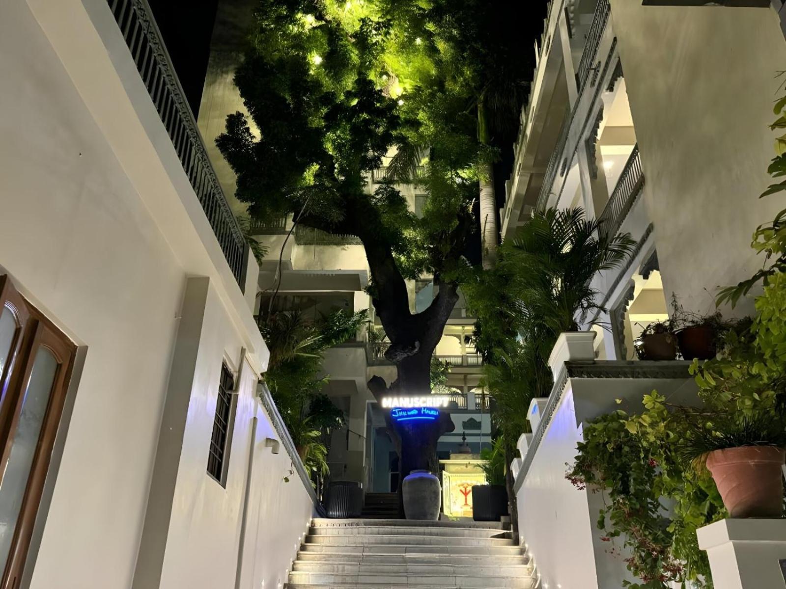 Hotel Manuscript - Jhilwara Haveli à Udaipur Extérieur photo